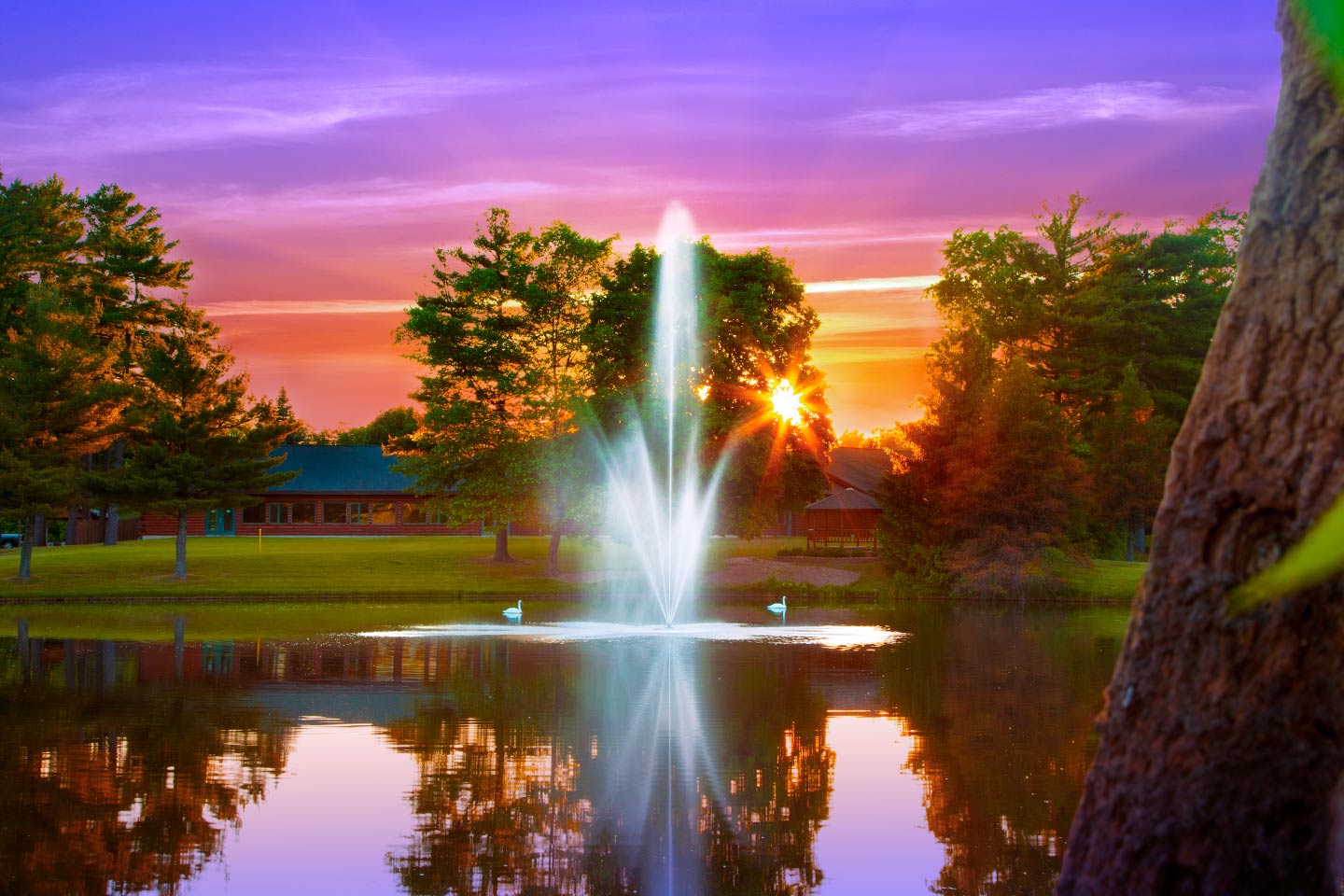 Atriarch 1.5 HP Lake Fountain