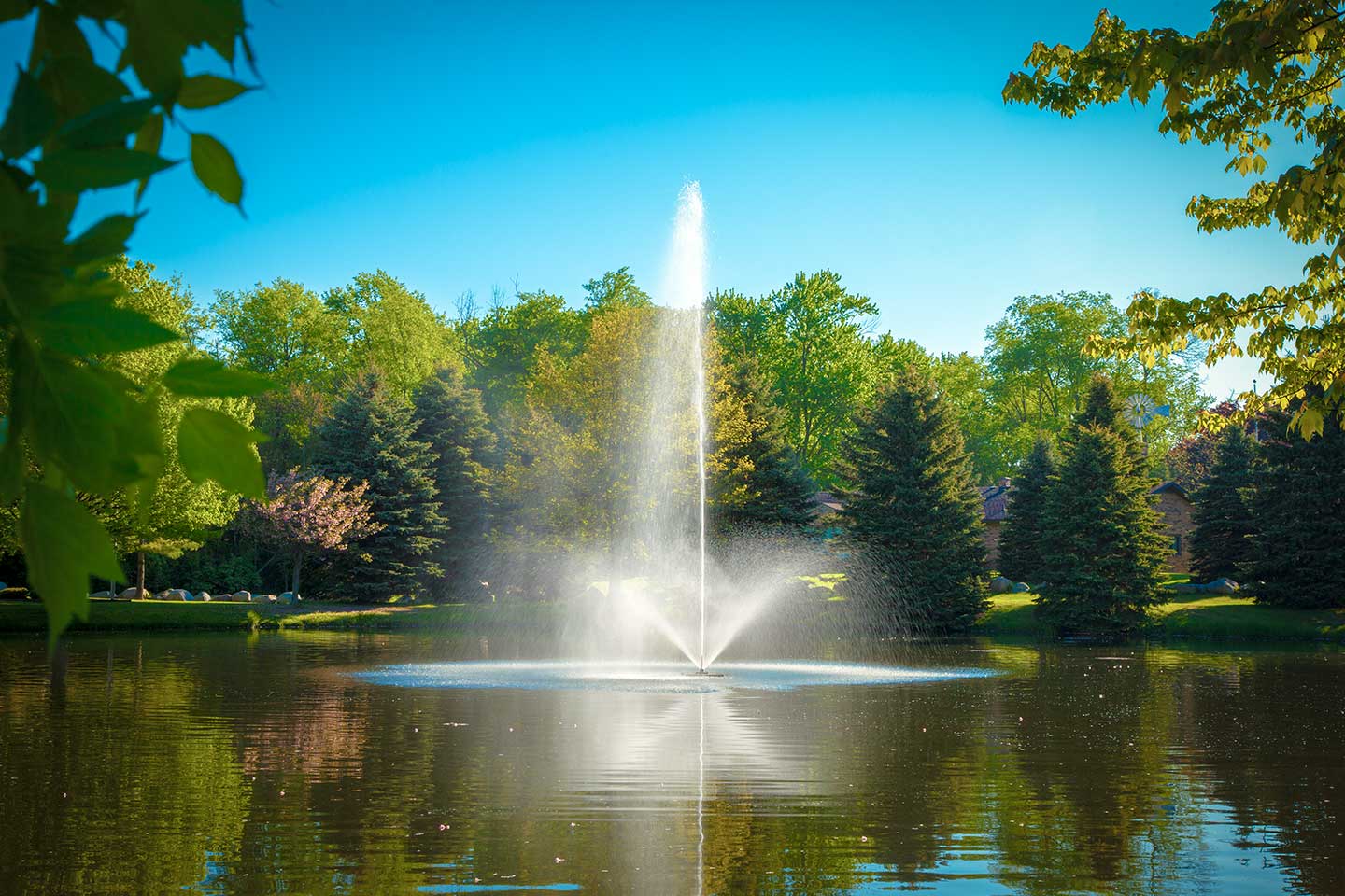 1.5 HP Skyward Fountain